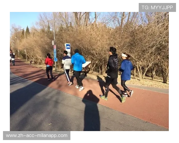 49人核心跑卫表现完美，攻防兼备，用核心跑步怎么跑