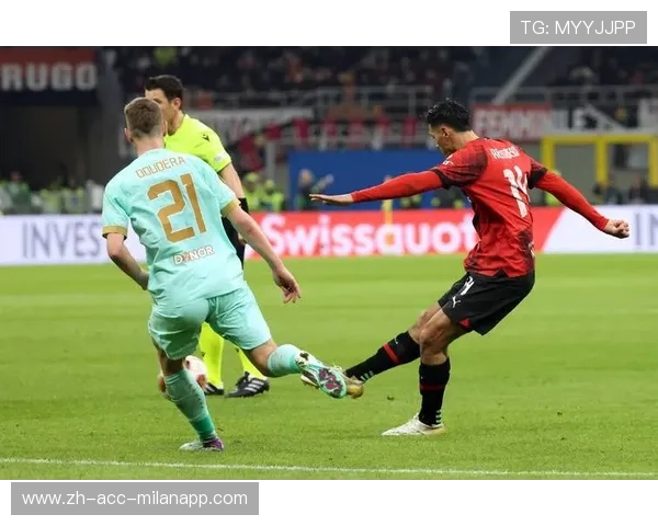 AC米兰快速倒三角形成大空间，吉鲁破门痛快